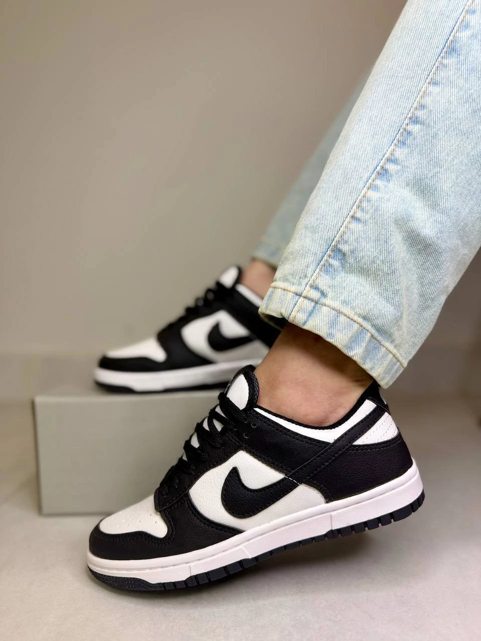 Tênis Nike Dunk Low “Panda”
