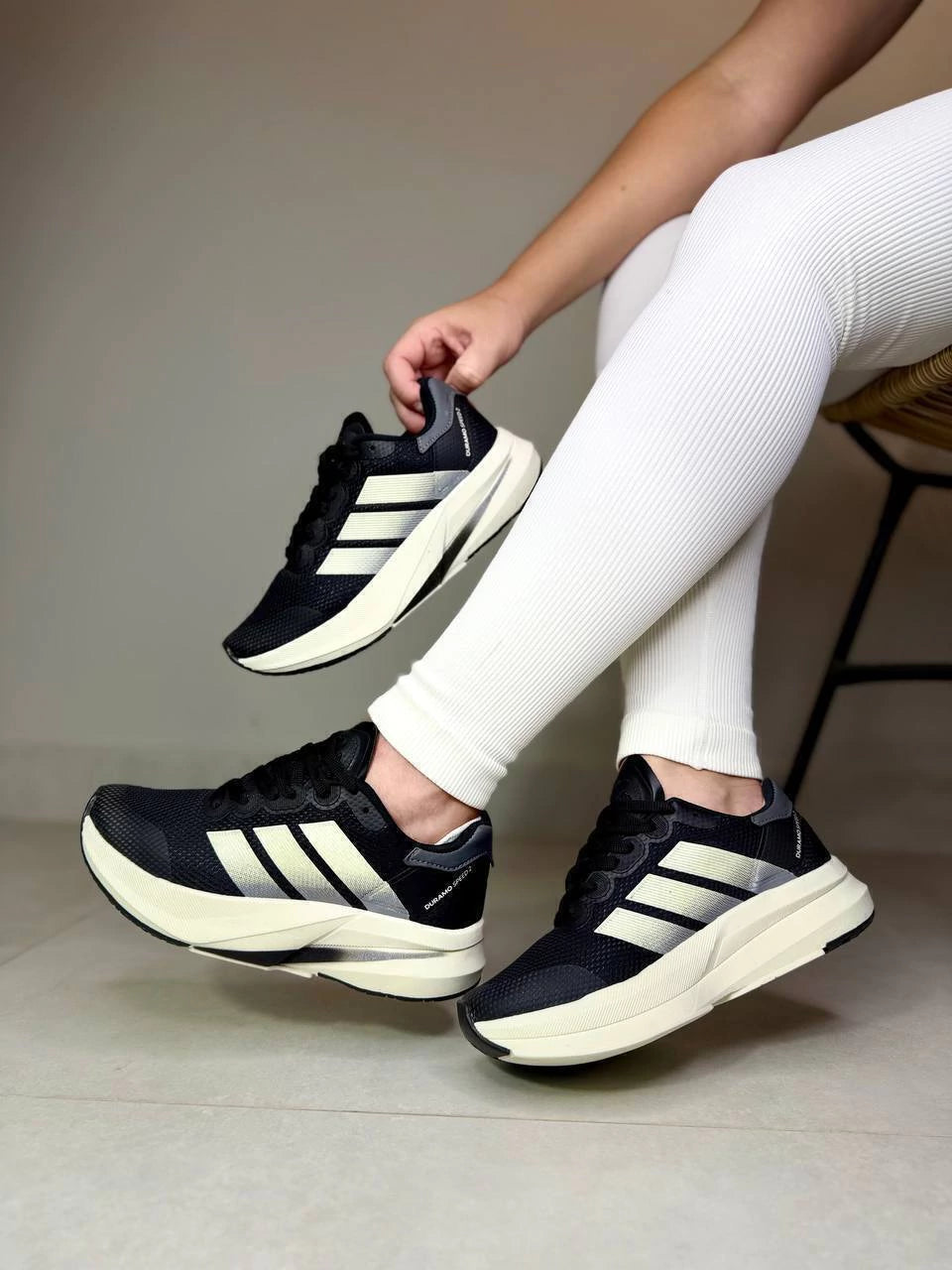 Tênis Adidas Running Preto e Branco
