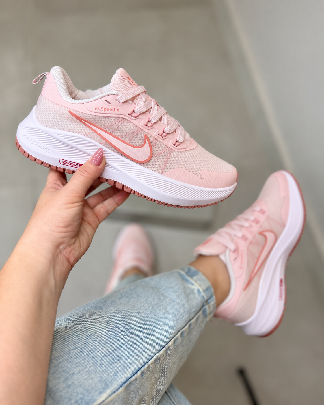 Tênis Puma Rosa e Branco