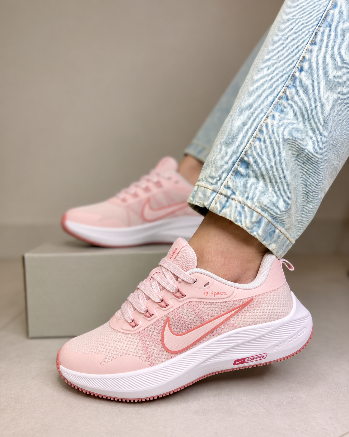 Tênis Puma Rosa e Branco